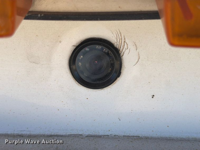 image for item ED5003 2016 Ford F550 bucket truck