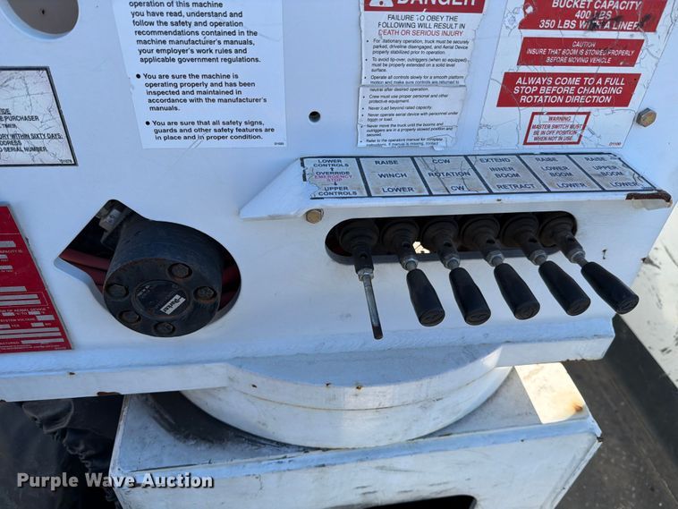 image for item ED5003 2016 Ford F550 bucket truck