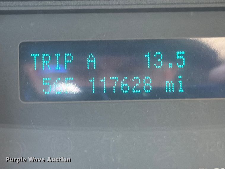 image for item ED5003 2016 Ford F550 bucket truck