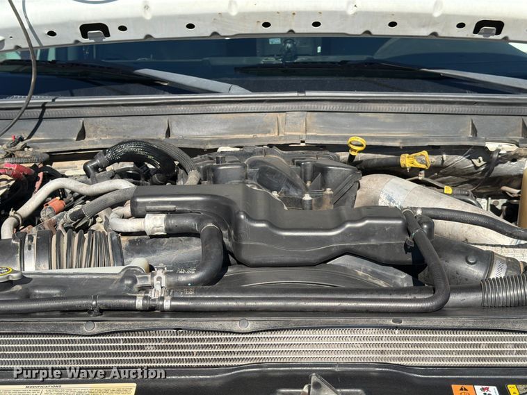 image for item ED5003 2016 Ford F550 bucket truck