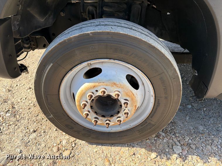 image for item ED5003 2016 Ford F550 bucket truck