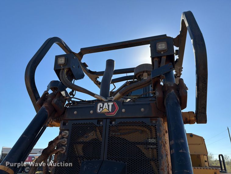 image for item ED5004 2019 Caterpillar D6 LGP dozer