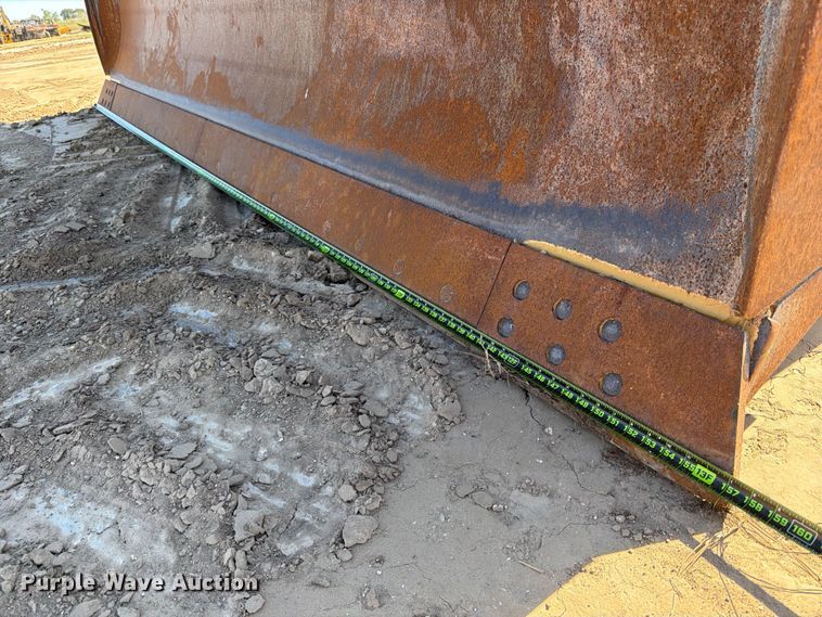 image for item ED5004 2019 Caterpillar D6 LGP dozer