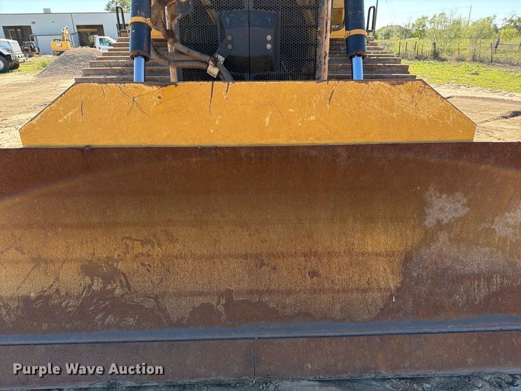 image for item ED5004 2019 Caterpillar D6 LGP dozer