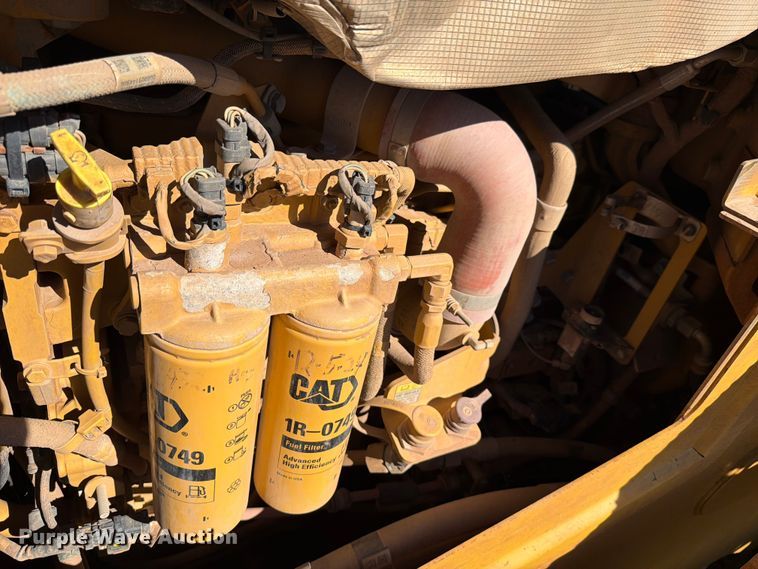 image for item ED5004 2019 Caterpillar D6 LGP dozer