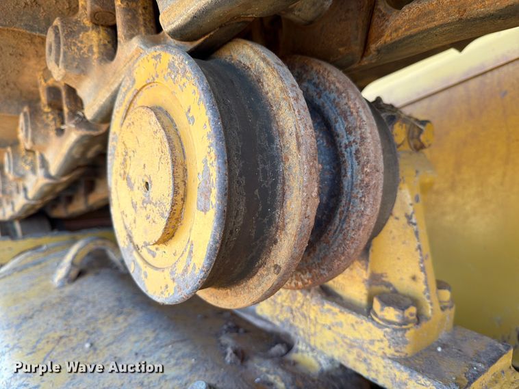 image for item ED5004 2019 Caterpillar D6 LGP dozer