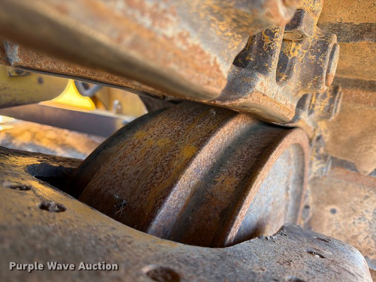 image for item ED5004 2019 Caterpillar D6 LGP dozer