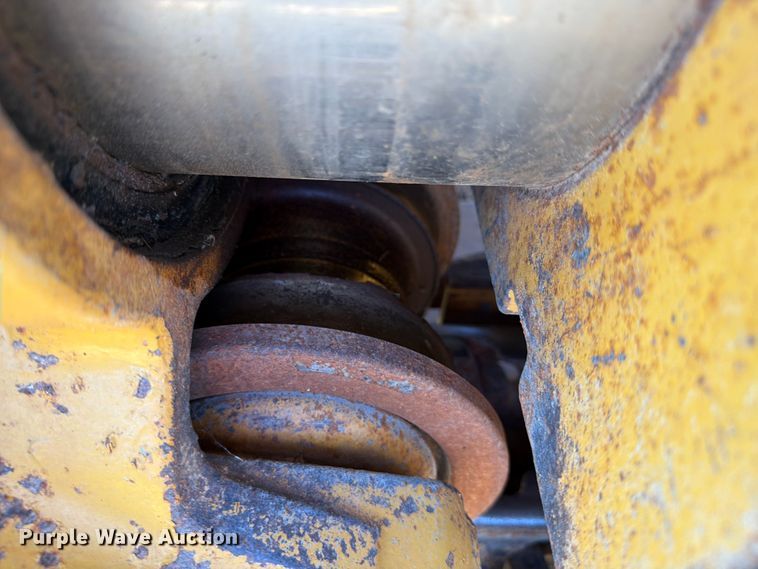 image for item ED5004 2019 Caterpillar D6 LGP dozer