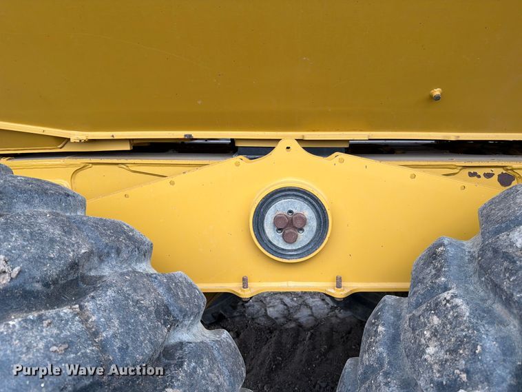 image for item ED5005 2019 Caterpillar 730 Haul truck