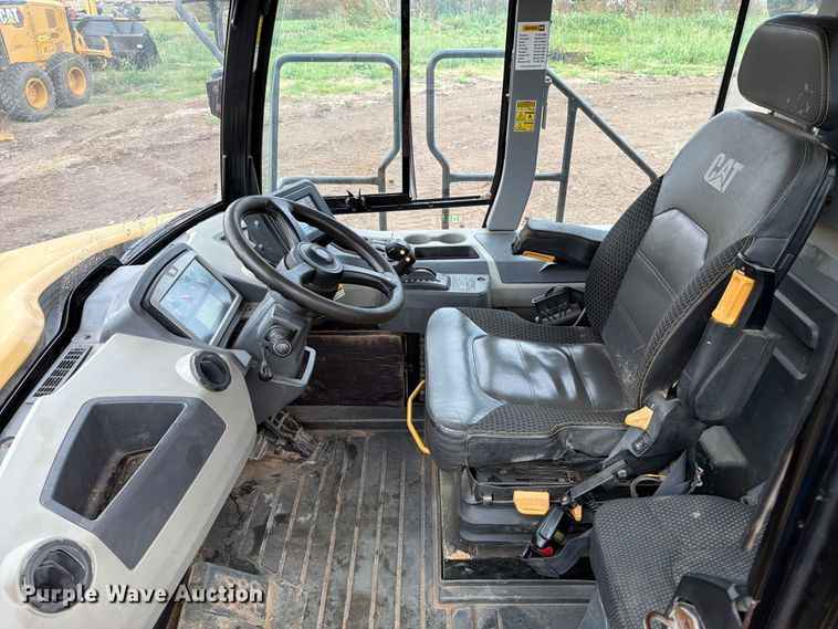 image for item ED5005 2019 Caterpillar 730 Haul truck