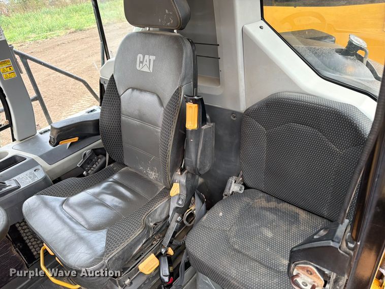 image for item ED5005 2019 Caterpillar 730 Haul truck