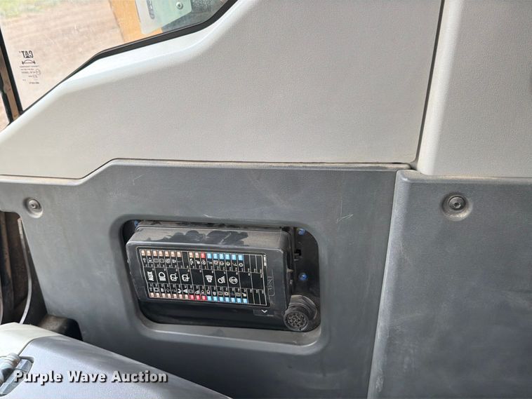 image for item ED5005 2019 Caterpillar 730 Haul truck