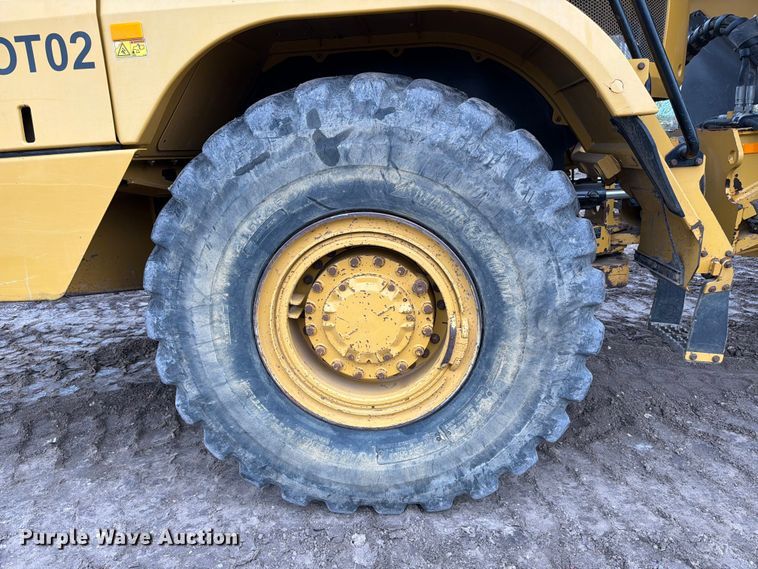 image for item ED5005 2019 Caterpillar 730 Haul truck