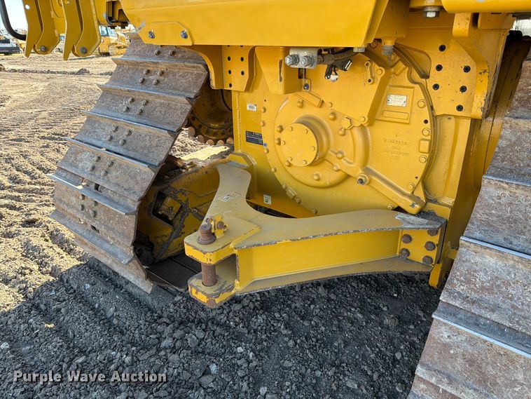 image for item ED5006 2024 Caterpillar D5 LGP dozer