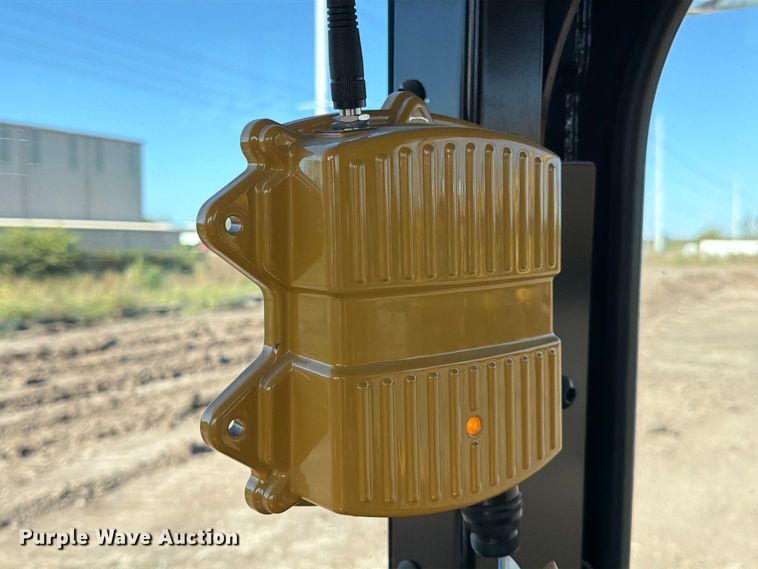 image for item ED5006 2024 Caterpillar D5 LGP dozer