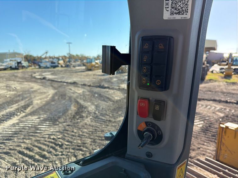 image for item ED5006 2024 Caterpillar D5 LGP dozer