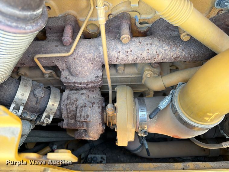 image for item ED5006 2024 Caterpillar D5 LGP dozer