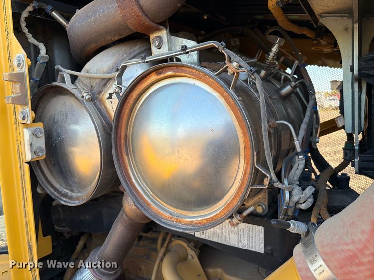 image for item ED5006 2024 Caterpillar D5 LGP dozer