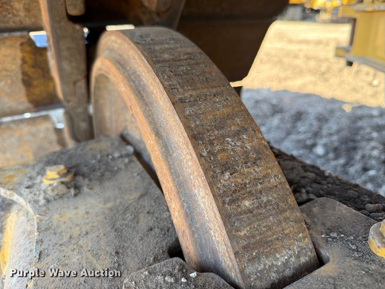 image for item ED5006 2024 Caterpillar D5 LGP dozer