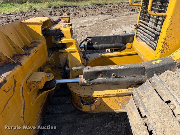 image for item ED5007 2016 Caterpillar D6N LGP dozer