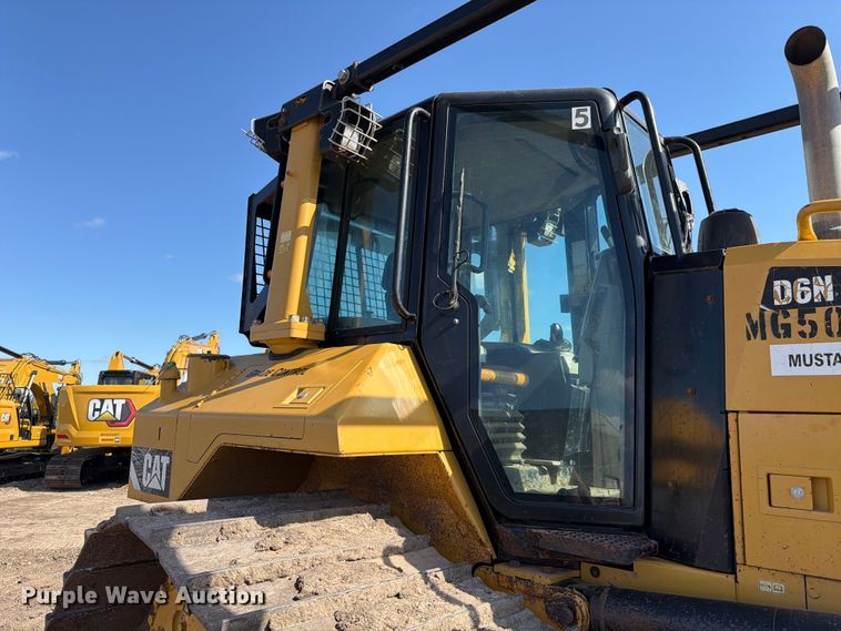 image for item ED5007 2016 Caterpillar D6N LGP dozer