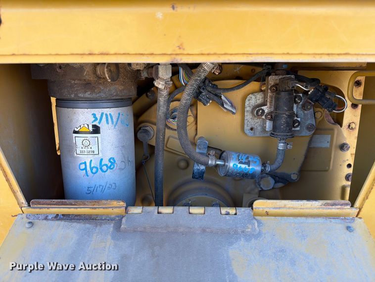 image for item ED5007 2016 Caterpillar D6N LGP dozer