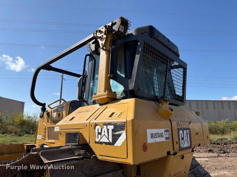 image for item ED5007 2016 Caterpillar D6N LGP dozer