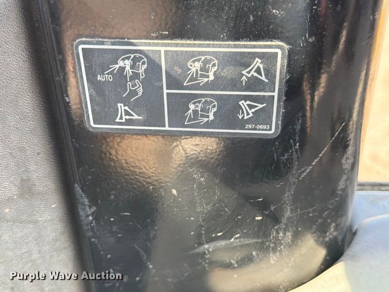 image for item ED5007 2016 Caterpillar D6N LGP dozer