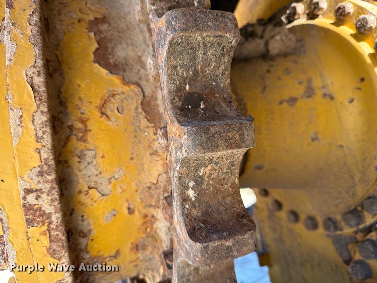 image for item ED5007 2016 Caterpillar D6N LGP dozer