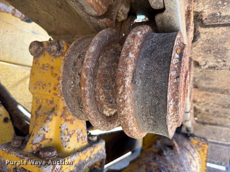 image for item ED5007 2016 Caterpillar D6N LGP dozer