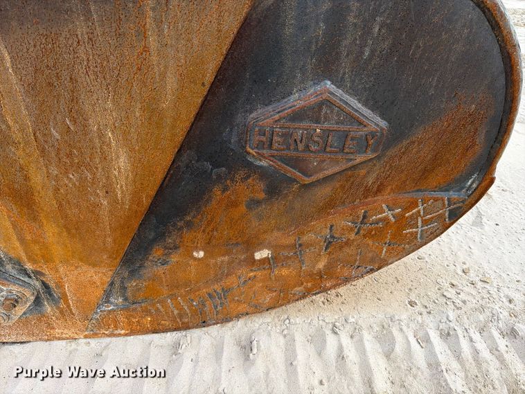 image for item ED5008 2016 Komatsu PC490LC-11 excavator