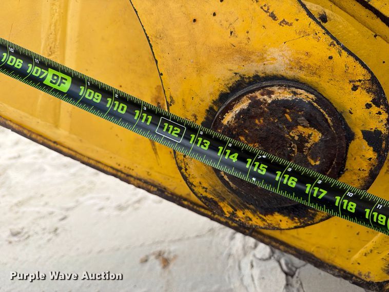 image for item ED5008 2016 Komatsu PC490LC-11 excavator