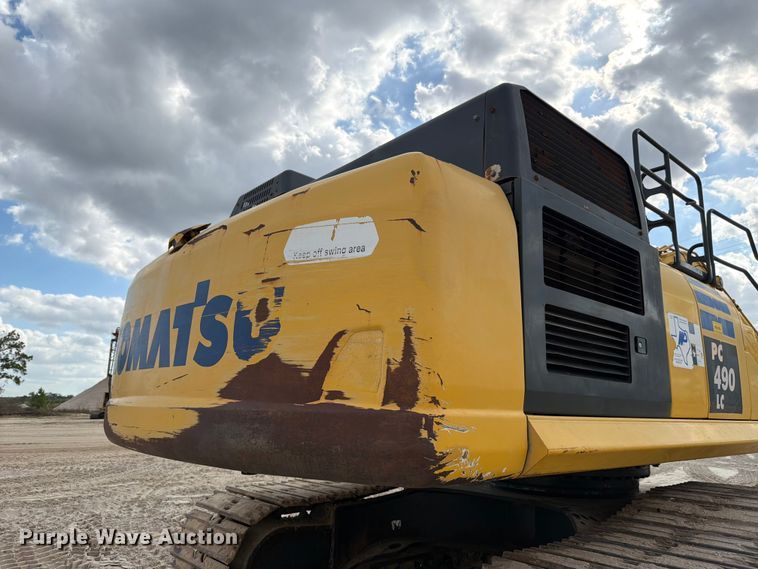 image for item ED5008 2016 Komatsu PC490LC-11 excavator