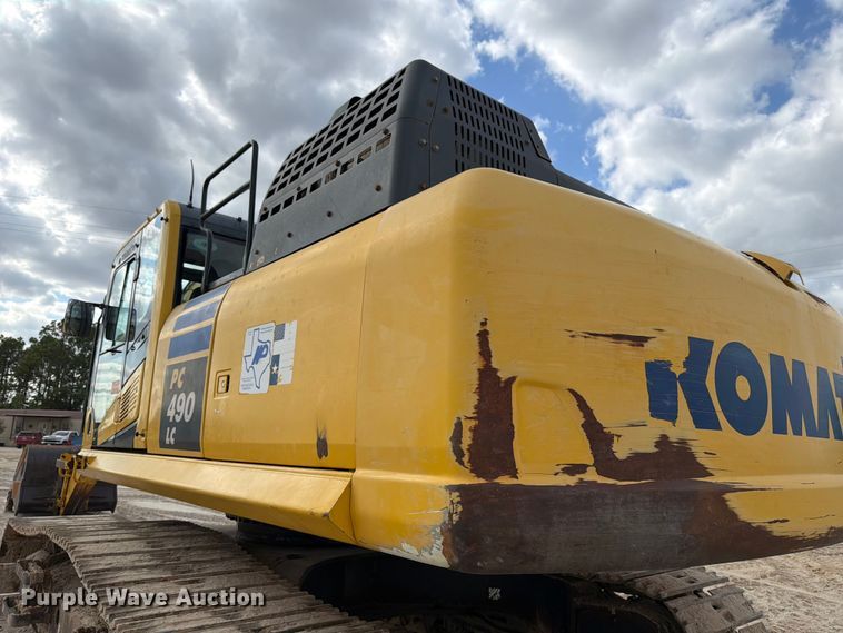 image for item ED5008 2016 Komatsu PC490LC-11 excavator