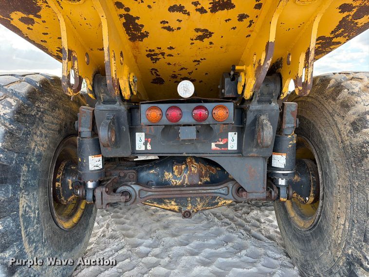 image for item ED5009 2016 Komatsu HM400-5 articulated haul truck