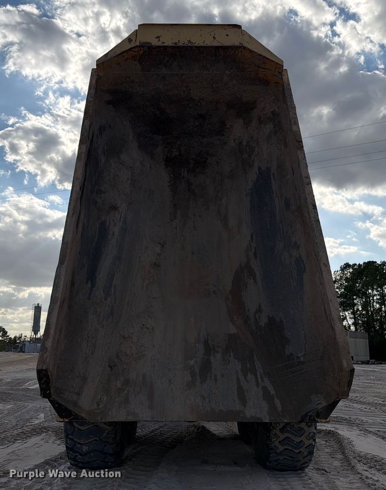 image for item ED5009 2016 Komatsu HM400-5 articulated haul truck