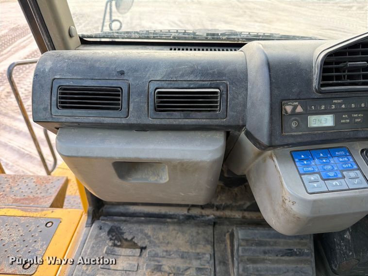 image for item ED5009 2016 Komatsu HM400-5 articulated haul truck