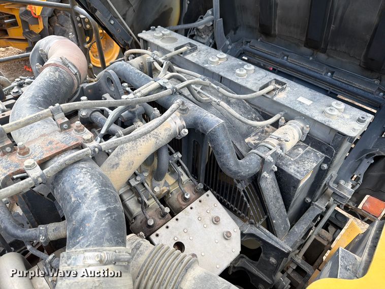 image for item ED5009 2016 Komatsu HM400-5 articulated haul truck