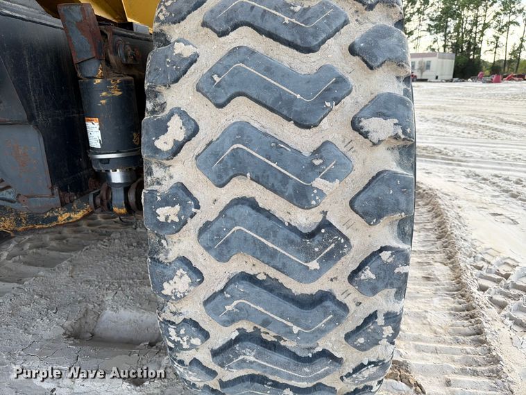 image for item ED5009 2016 Komatsu HM400-5 articulated haul truck