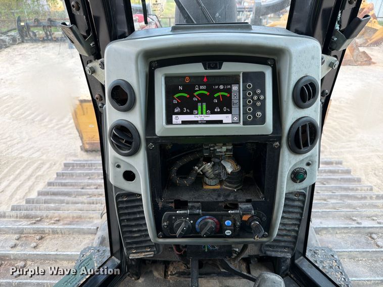 image for item ED5011 2017 Caterpillar D6N LGP dozer