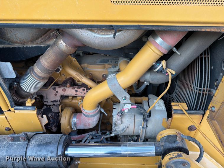 image for item ED5011 2017 Caterpillar D6N LGP dozer