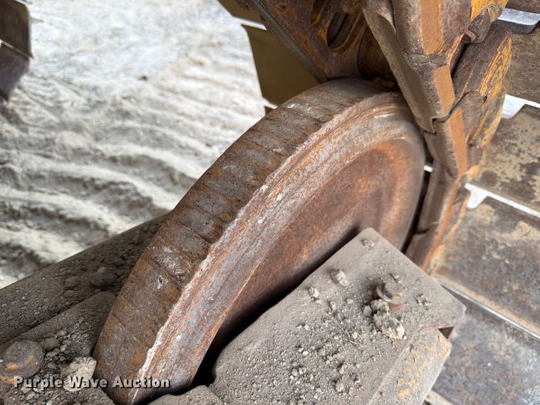 image for item ED5011 2017 Caterpillar D6N LGP dozer