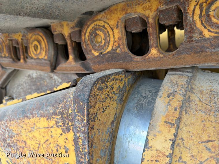 image for item ED5011 2017 Caterpillar D6N LGP dozer