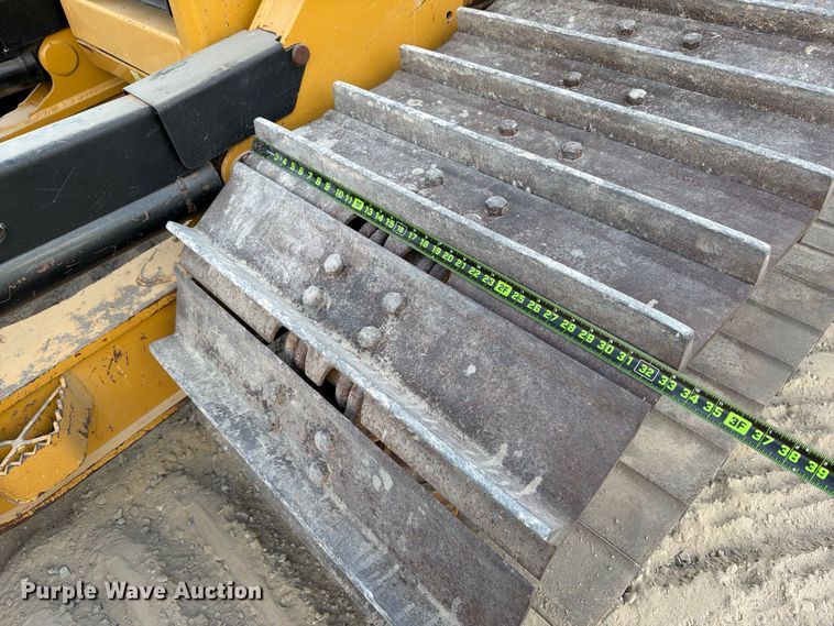 image for item ED5011 2017 Caterpillar D6N LGP dozer