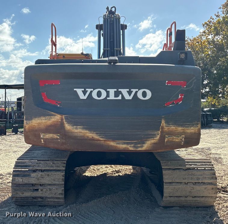 image for item ED5012 2020 Volvo EC300EL excavator