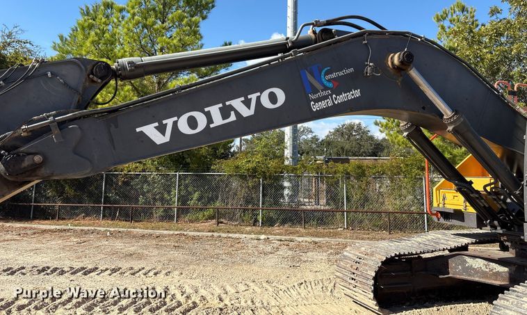 image for item ED5012 2020 Volvo EC300EL excavator