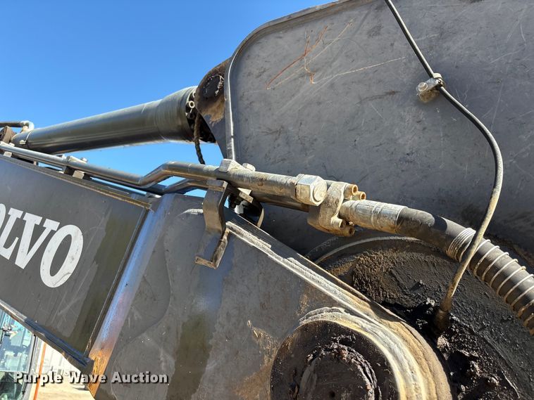 image for item ED5012 2020 Volvo EC300EL excavator