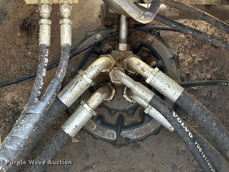 image for item ED5012 2020 Volvo EC300EL excavator