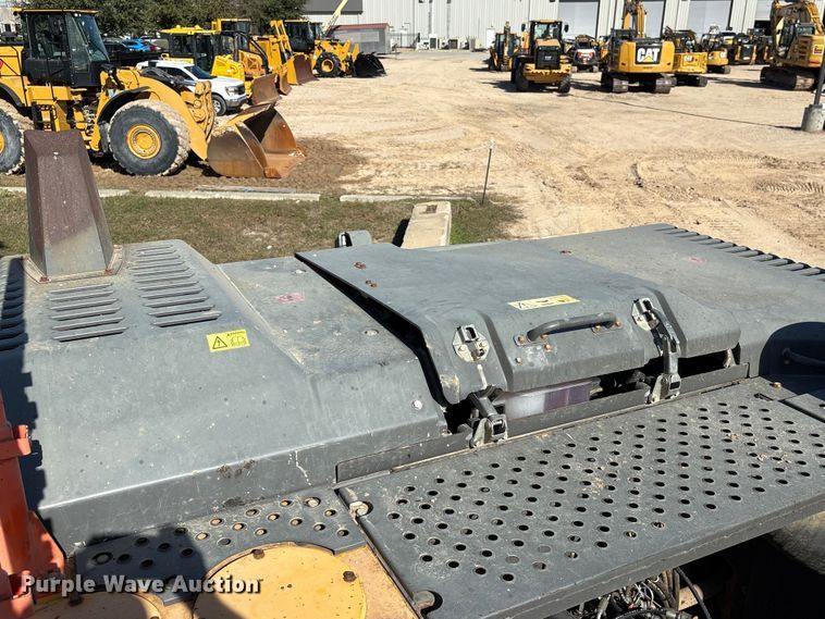 image for item ED5012 2020 Volvo EC300EL excavator