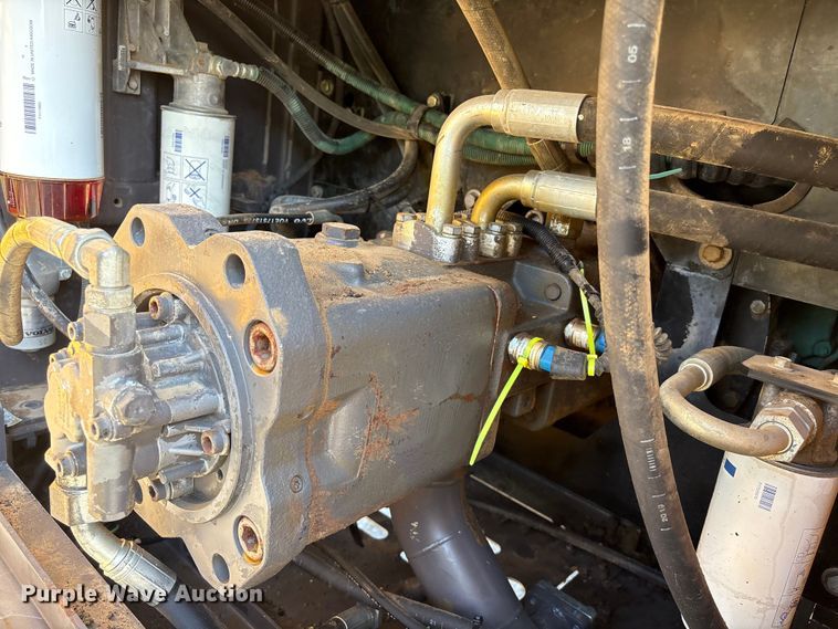 image for item ED5012 2020 Volvo EC300EL excavator